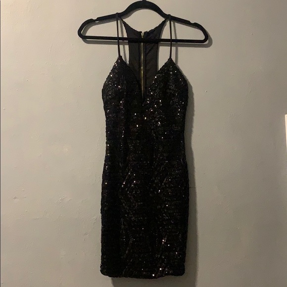 Black sequin night out dress! 🖤 - Picture 8 of 8